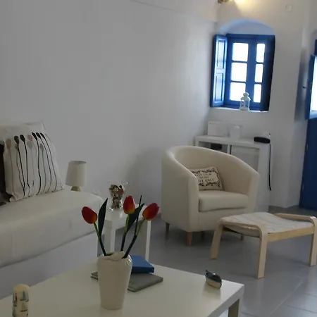 Santoimage House בית נופש