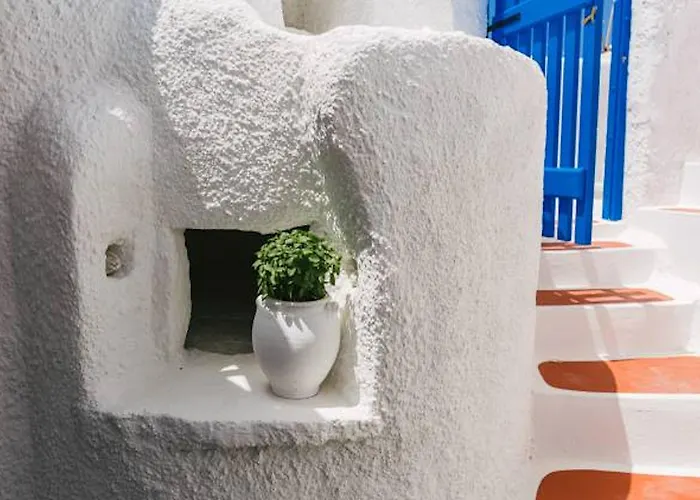 Nyaraló Santoimage House